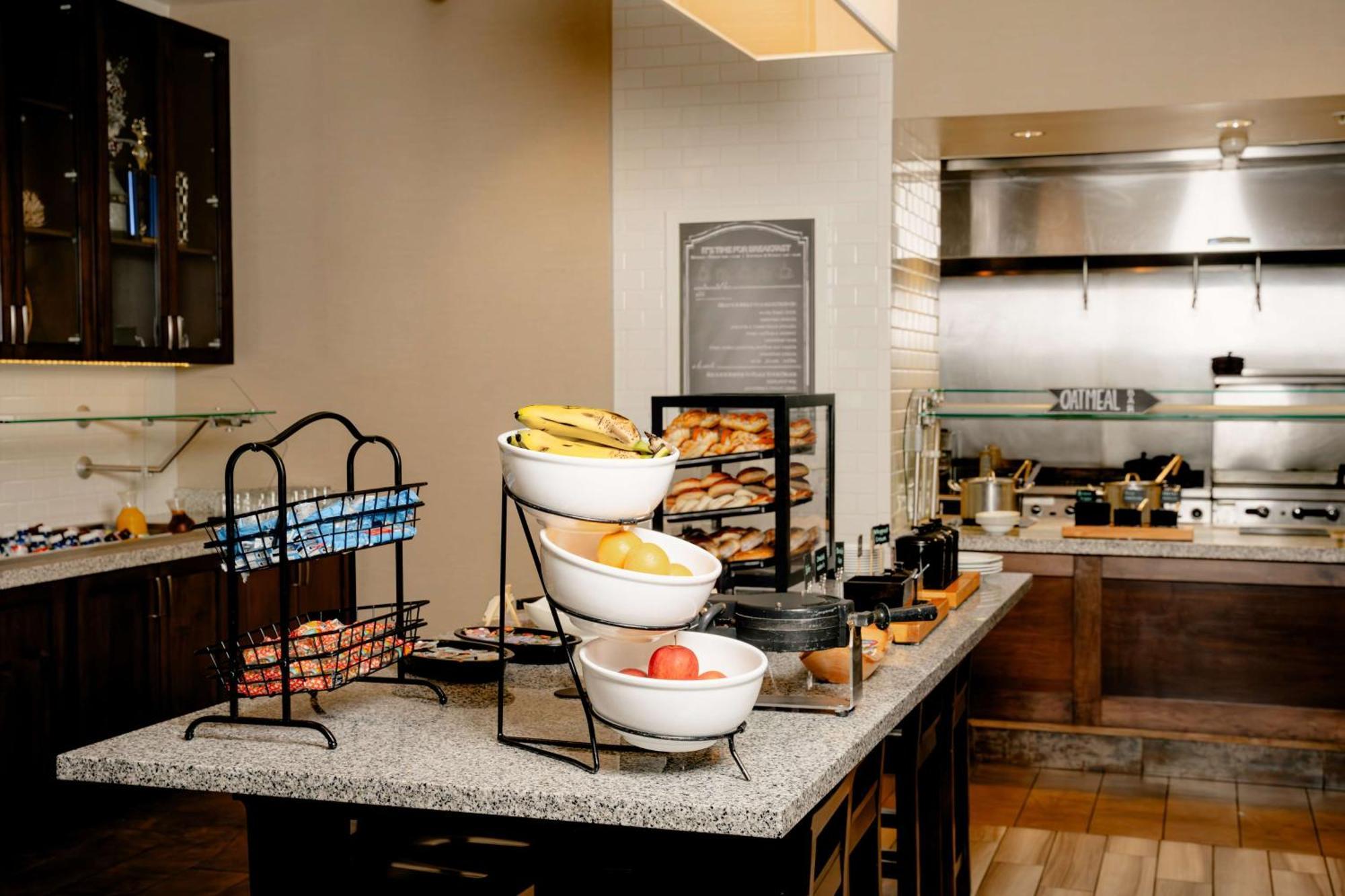 Hilton Garden Inn Indiana At Iup Dış mekan fotoğraf