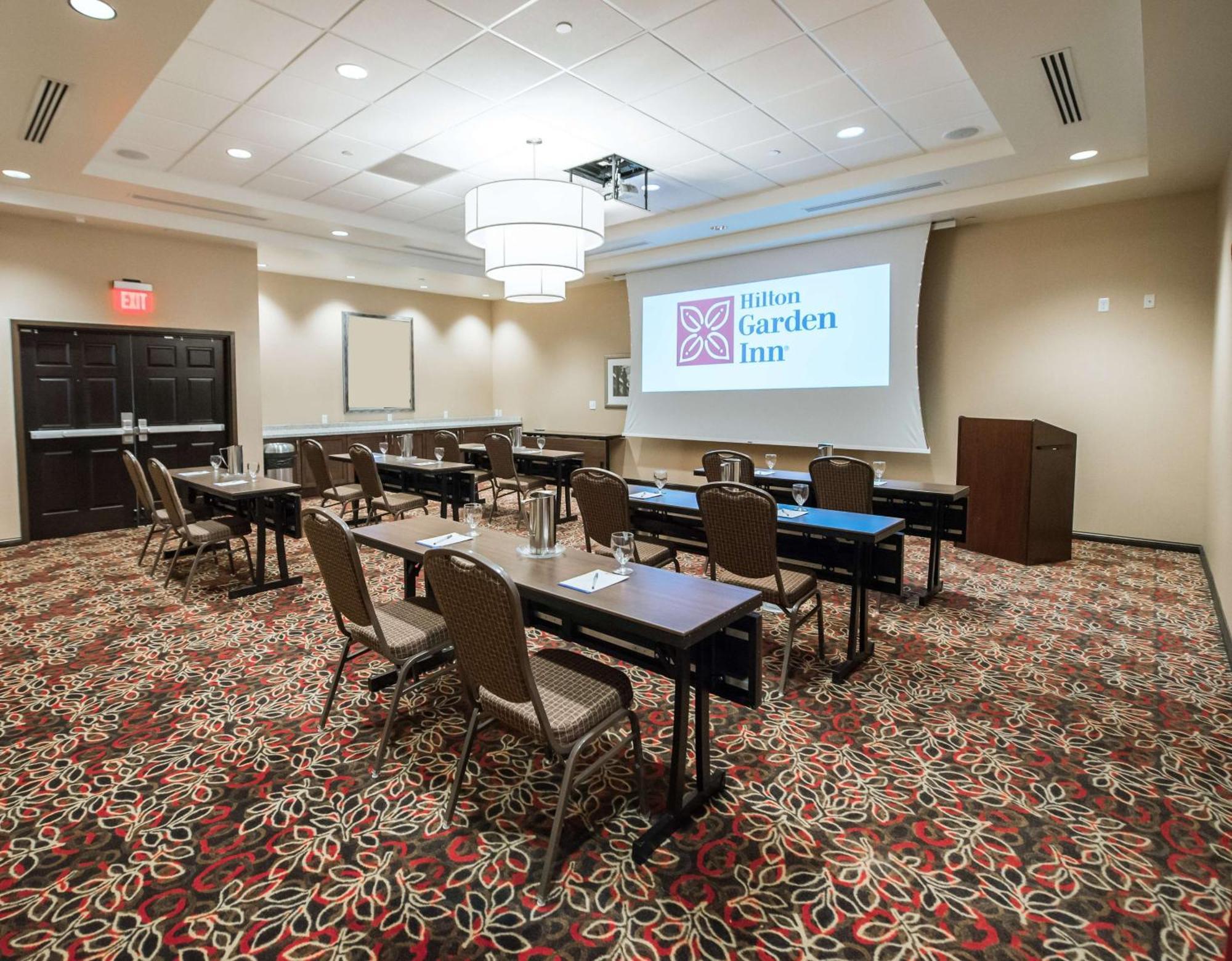 Hilton Garden Inn Indiana At Iup Dış mekan fotoğraf
