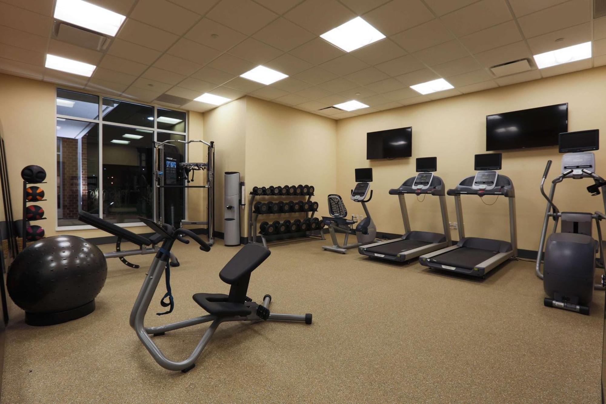 Hilton Garden Inn Indiana At Iup Dış mekan fotoğraf
